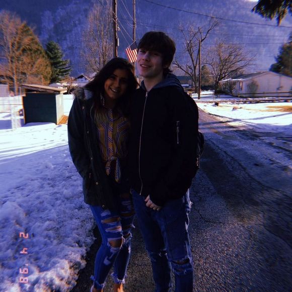 Meet your Posher, Ty - Picture 1 of 1